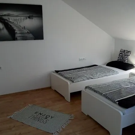 Ferienwohnung Zur Alten Schreinerei Gundelfingen A.d. Donau Nahe Legoland Gunzburg * Gundelfingen